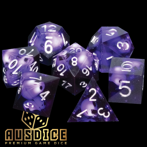 Sharp Edged Skull Void Purple Resin Polyhedral 7-Die Set