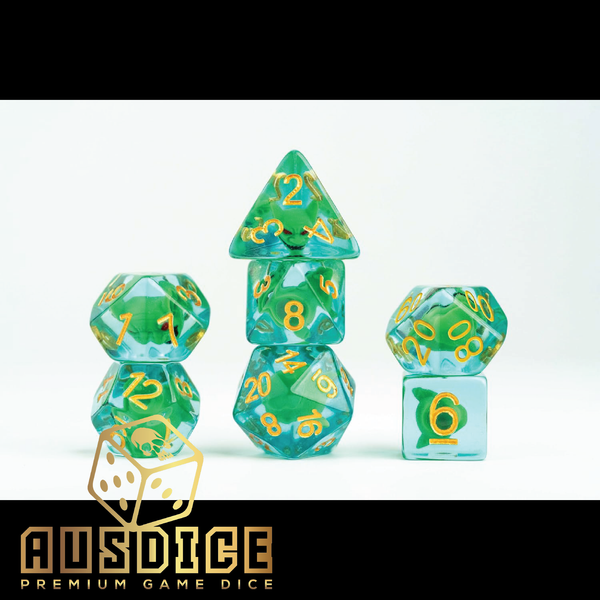 Pathfinder Bundle: Dice Tray, Bag, Dice Set and Hardcover Book